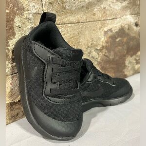 Nike sneakers for toddler brand new no box